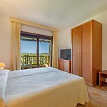 Vakantiehuis Bougainville 6 - Vista Village By Interhome